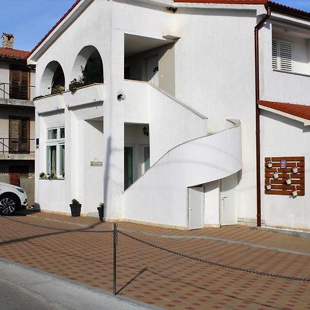 Apartmani B&S Barbat na Rabu Esterno foto