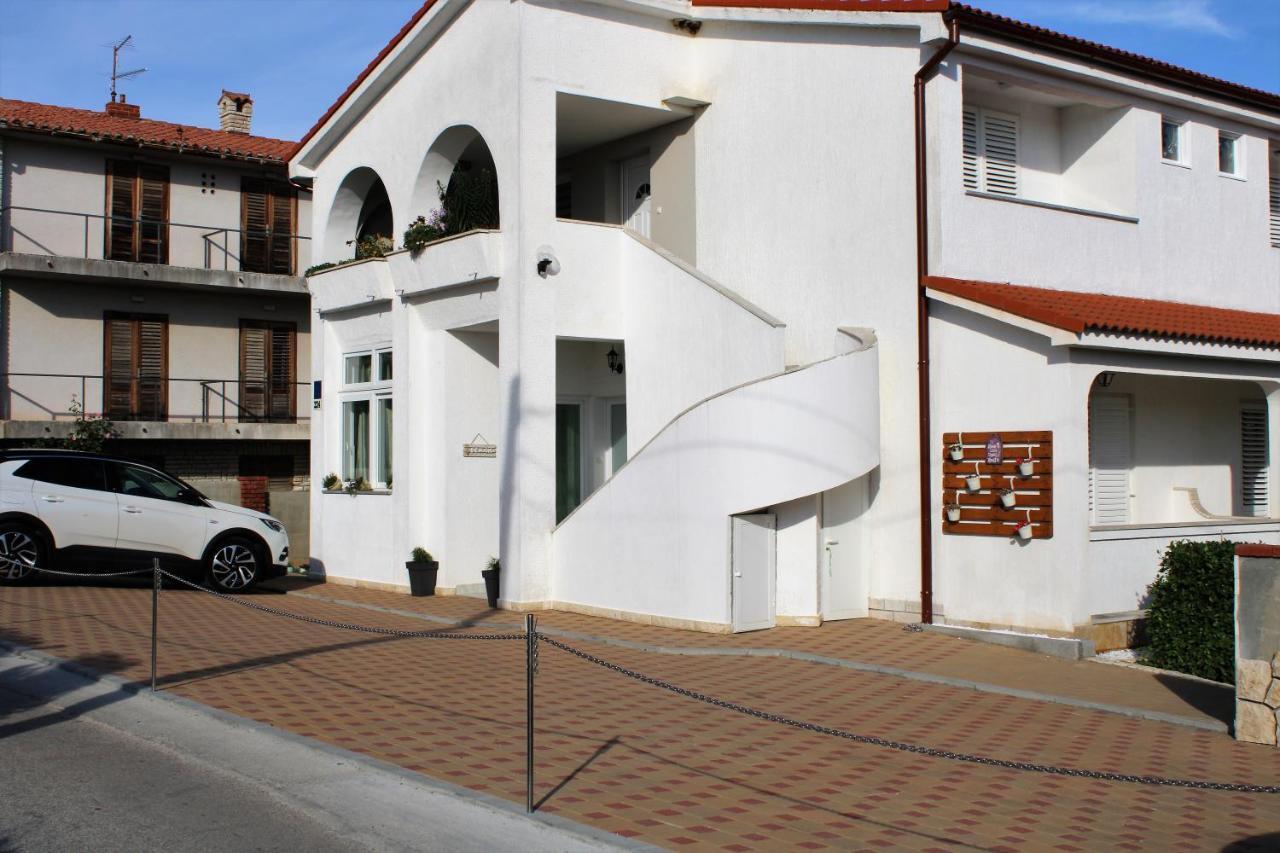 Apartmani B&S Barbat na Rabu Esterno foto