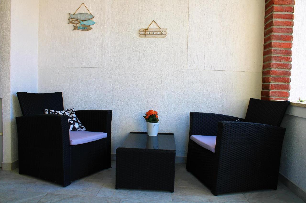 Apartmani B&S Barbat na Rabu Esterno foto