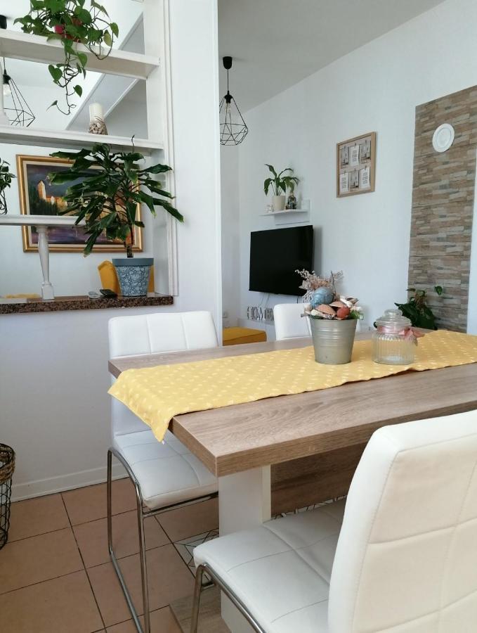Apartmani B&S Barbat na Rabu Esterno foto