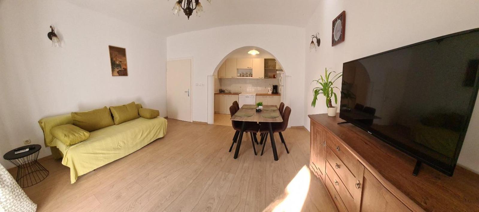 Apartmani B&S Barbat na Rabu Esterno foto